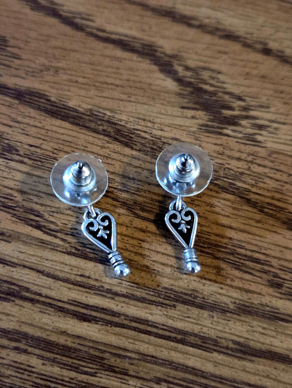 💐BRIGHTON Vintage Silver Dangle Heart Earrings DELIGHTFUL! - Picture 3 of 5
